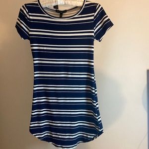 Derek Heart /junior dress  small